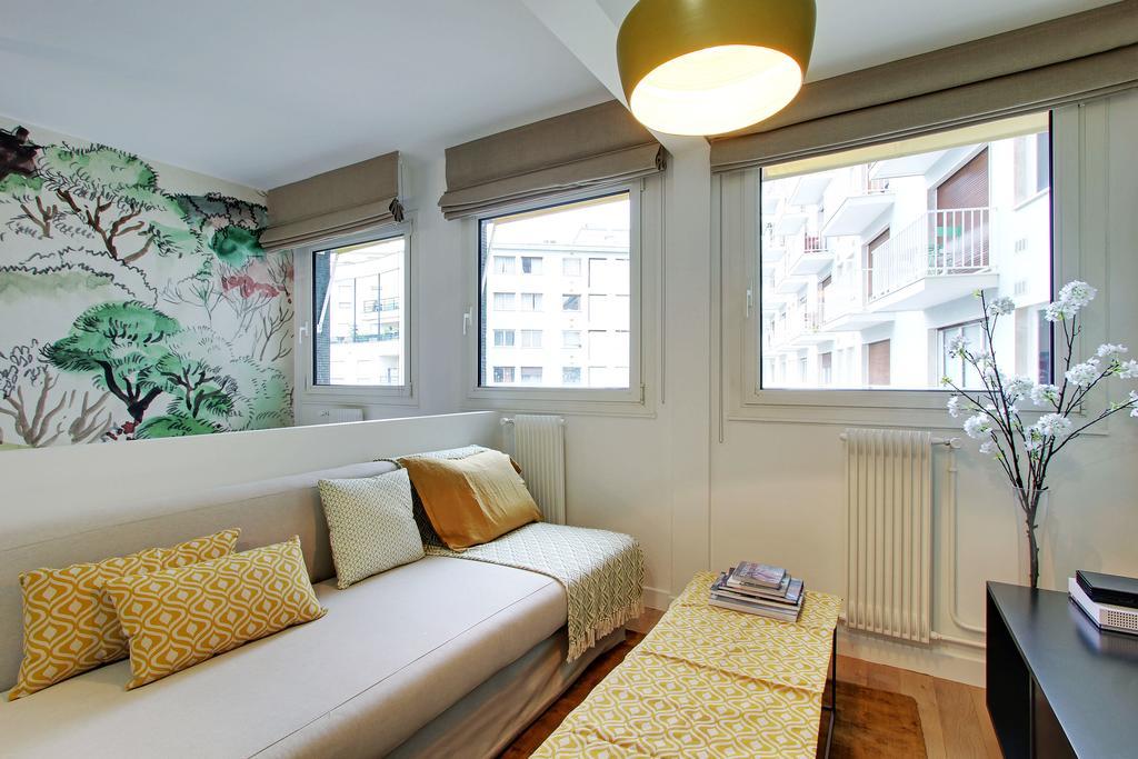 Pick A Flat'S Apartment In Eiffel Tower- Boulevard De Grenelle 파리 외부 사진