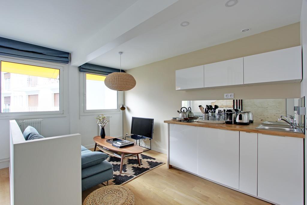 Pick A Flat'S Apartment In Eiffel Tower- Boulevard De Grenelle 파리 외부 사진